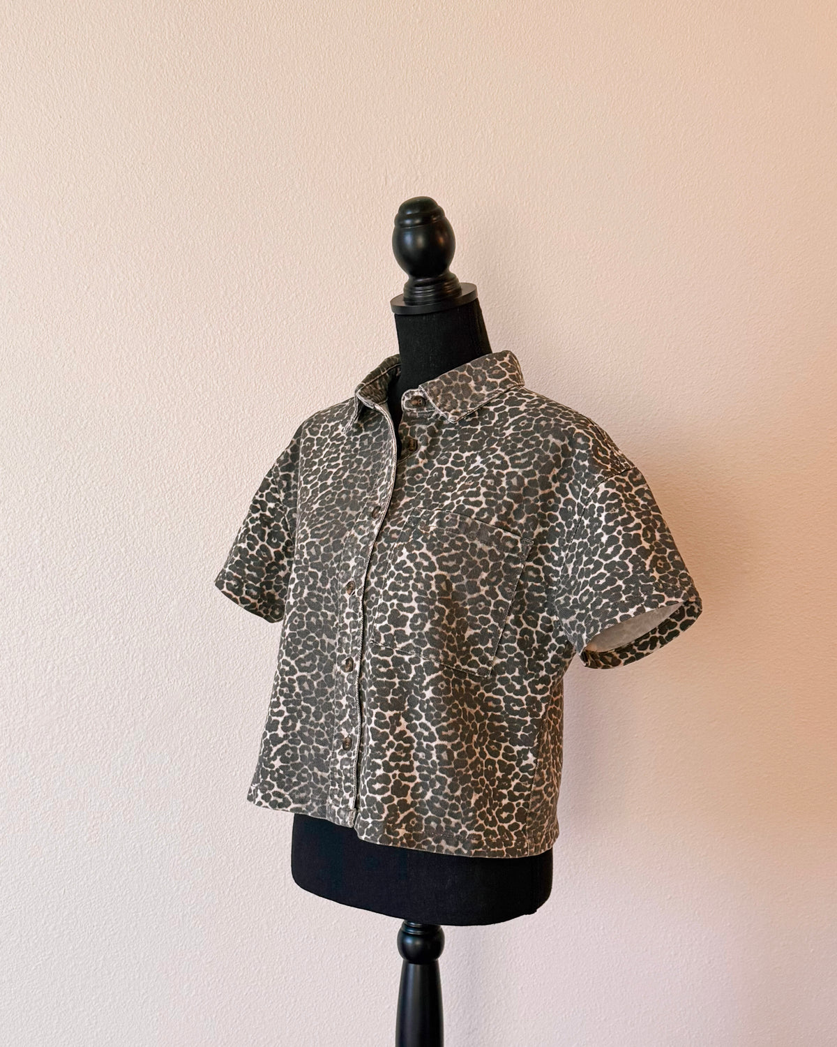 DENIM LEOPARD TOP
