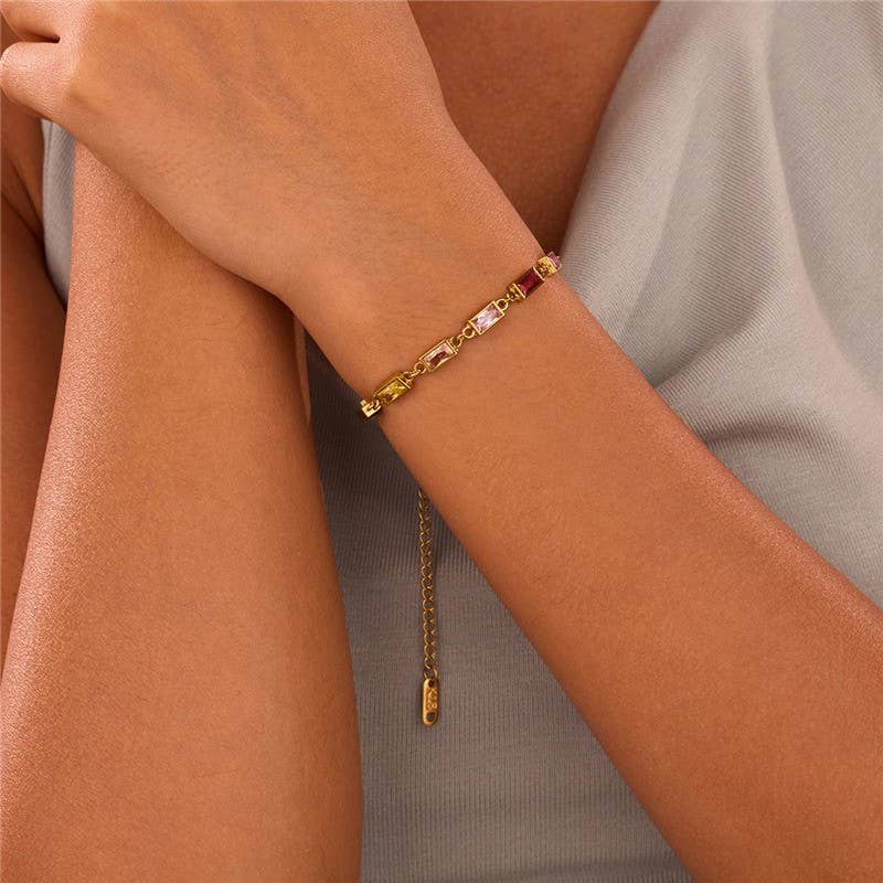 # BRACELET - 18K GOLD CRYSTAL