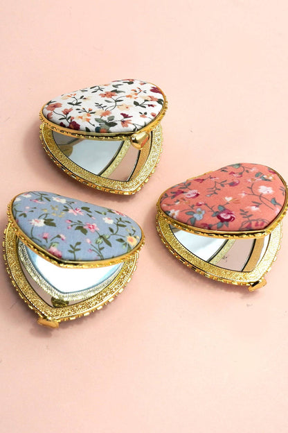 # POCKET COMPACT - BLUE HEART