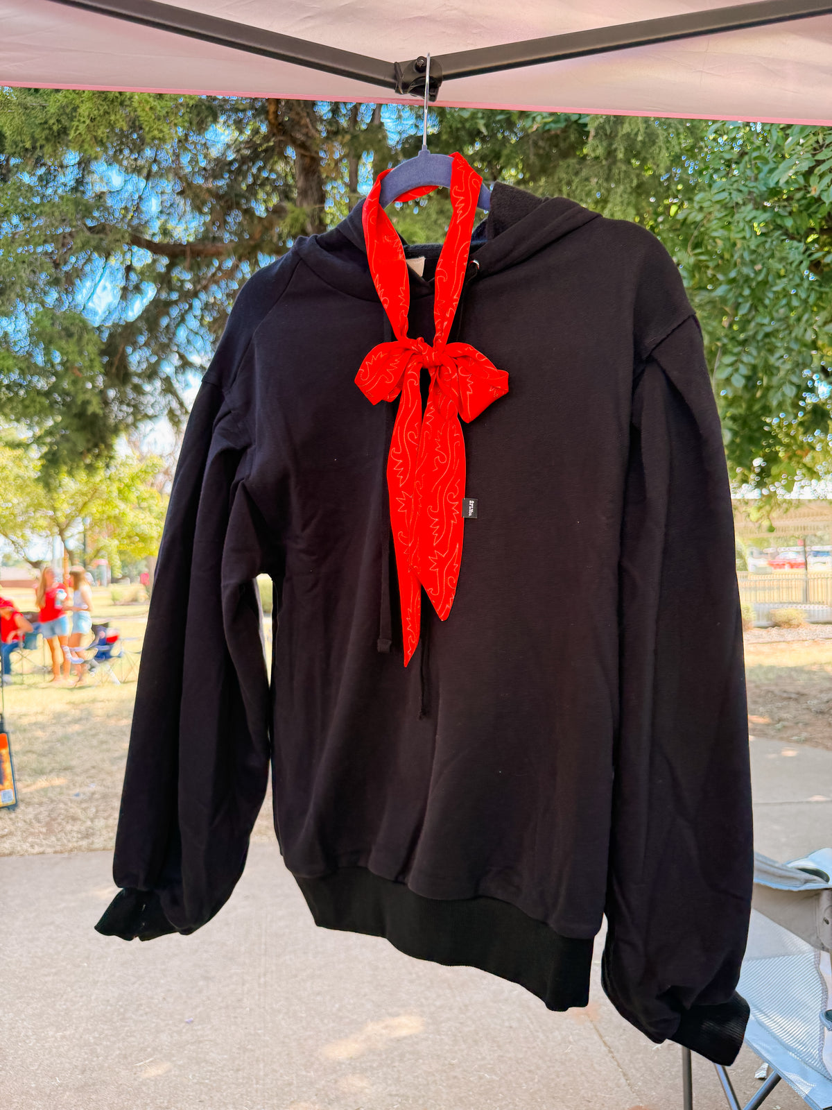 BUBBLE SLEEVE HOODIE